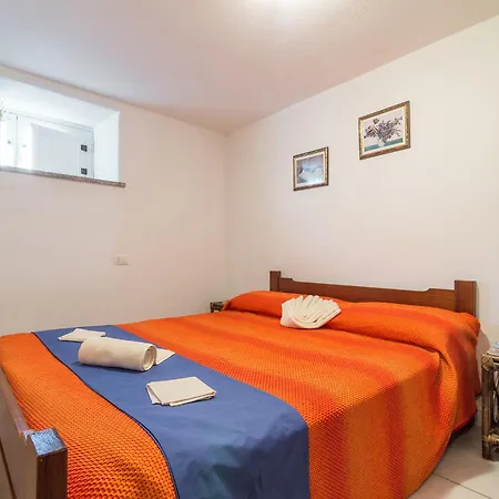 Semesterbostad Casa A 150 M Dalla *