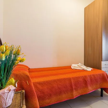 Casa A 150 M Dalla *