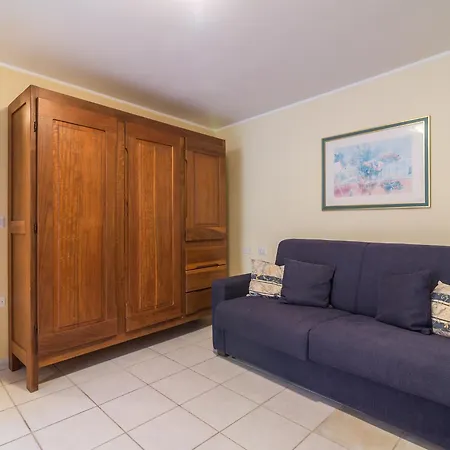 Casa A 150 M Dalla