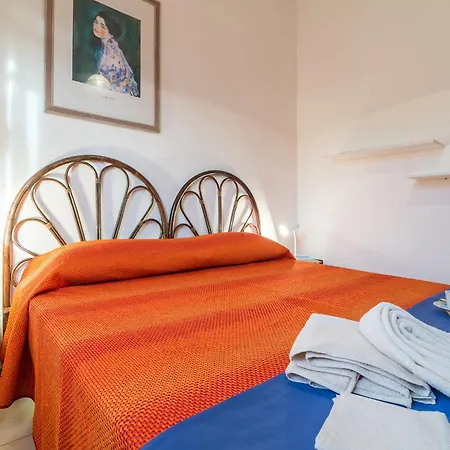 Casa A 150 M Dalla * 卡拉古诺内