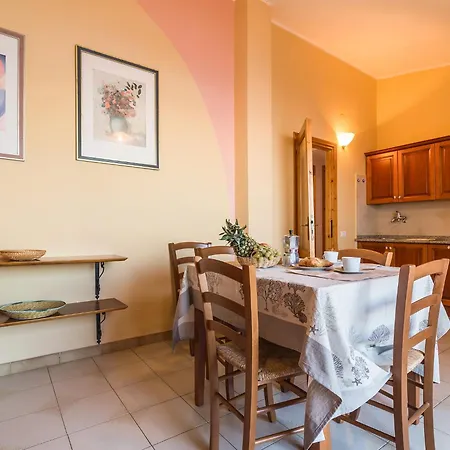 בית נופש Casa A 150 M Dalla