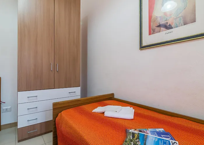 Casa A 150 M Dalla *